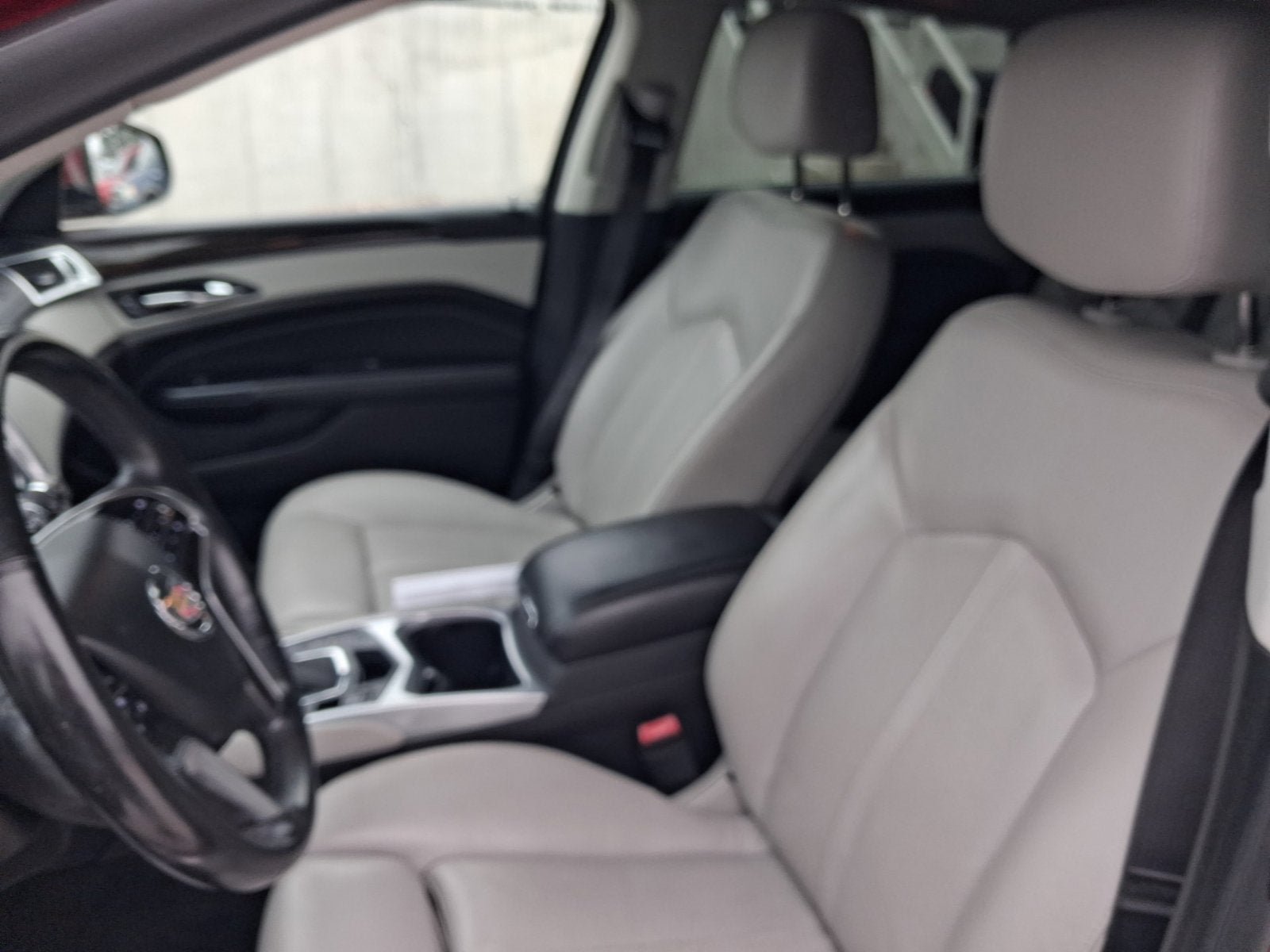 Used 2015 Cadillac SRX Luxury AWD/4WD image 11