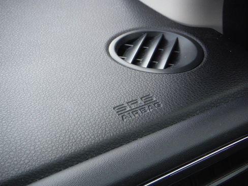 Used 2019 Honda HR-V EX-L image 26