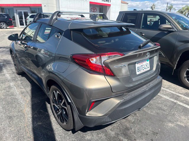 Used 2021 Toyota C-HR XLE FWD image 6
