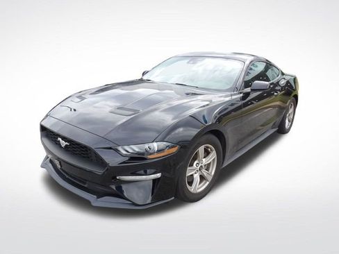 Used 2023 Ford Mustang Coupe RWD image 7