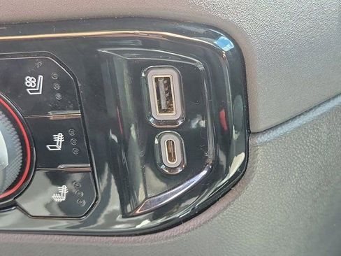 Used 2023 Chevrolet Silverado 1500 ZR2 w/ Technology Package image 30