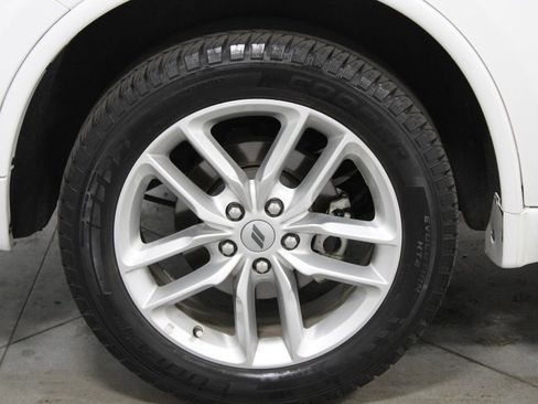 Used 2024 Dodge Durango GT AWD/4WD image 13