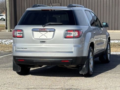 Used 2015 GMC Acadia SLE image 5