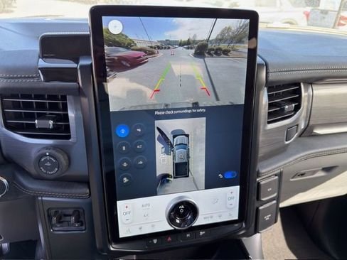 New 2025 Ford F150 Lightning Flash AWD/4WD image 3