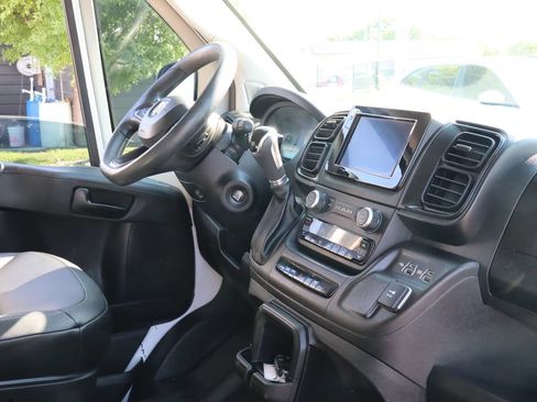 Used 2022 RAM ProMaster 2500 w/ Interior LED Lighting Group FWD image 24