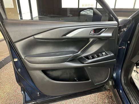 Used 2018 MAZDA CX-9 Touring w/ Touring Premium Package AWD/4WD image 10
