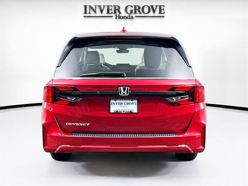 Certified 2026 Honda Odyssey EX-L image 6