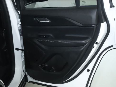 Used 2023 Jeep Grand Cherokee Altitude AWD/4WD image 30