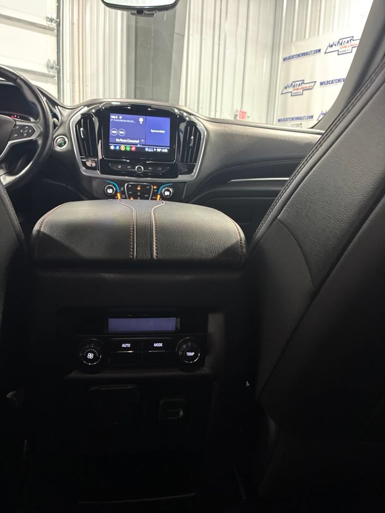 Used 2022 Chevrolet Traverse RS w/ LPO, Floor Liner Package FWD image 35