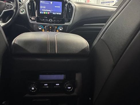 Used 2022 Chevrolet Traverse RS w/ LPO, Floor Liner Package FWD image 35