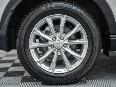 Used 2025 Honda CR-V EX image 16
