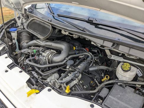 Used 2023 Ford Transit 350 XLT image 45