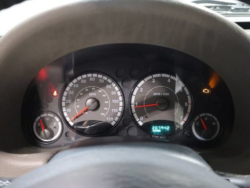 Used 2007 Jeep Liberty Sport AWD/4WD image 31