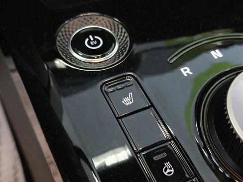 New 2025 Kia Niro Wind w/ Wind Preserve Package FWD image 16