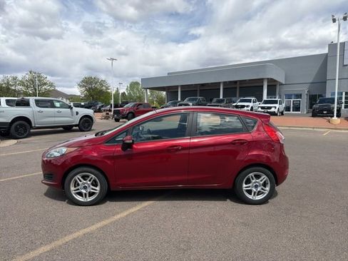 Used 2017 Ford Fiesta SE w/ Cold Weather Package FWD image 2