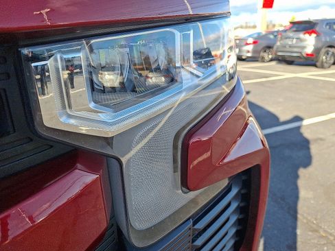 Certified 2023 Chevrolet Silverado 1500 RST AWD/4WD image 9