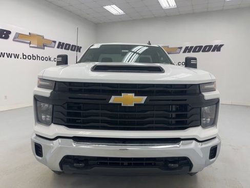 New 2026 Chevrolet Silverado 2500 W/T w/ WT Convenience Package AWD/4WD image 2