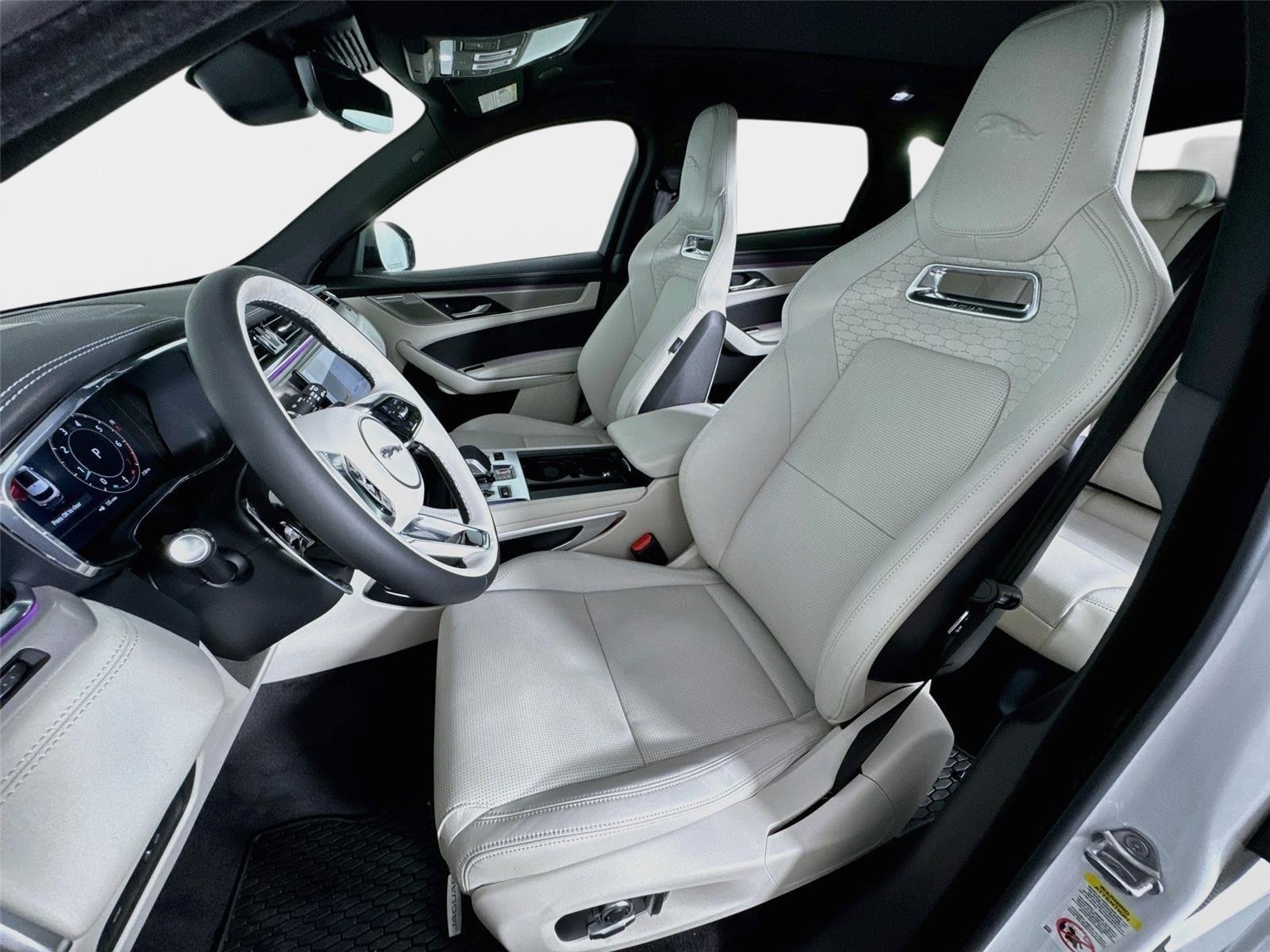New 2026 Jaguar F-PACE R-Dynamic S AWD/4WD image 11