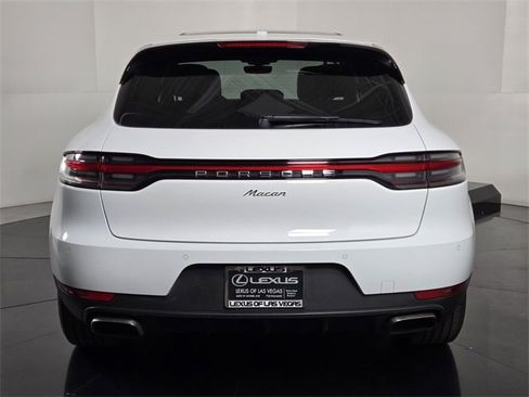 Used 2021 Porsche Macan image 5