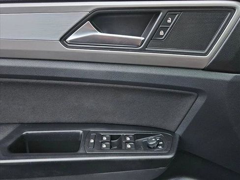 Used 2021 Volkswagen Atlas S image 6