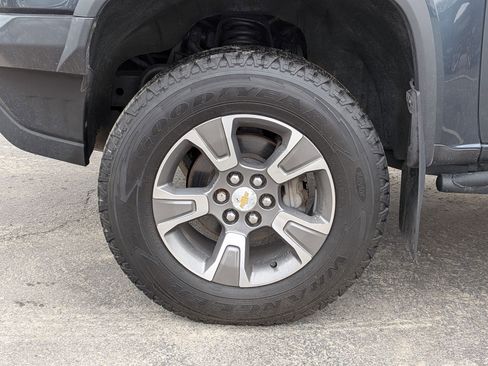 Used 2019 Chevrolet Colorado ZR2 image 13