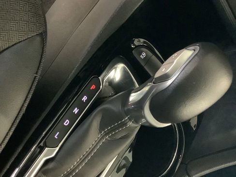 Used 2023 Buick Encore GX Preferred image 18