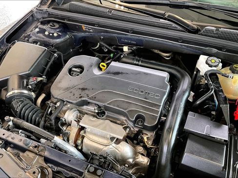 Used 2025 Chevrolet Malibu LT FWD image 31