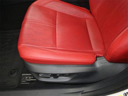 Used 2025 Toyota Camry XSE w/ Premium Plus Package image 11