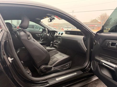 Used 2015 Ford Mustang GT Premium image 24