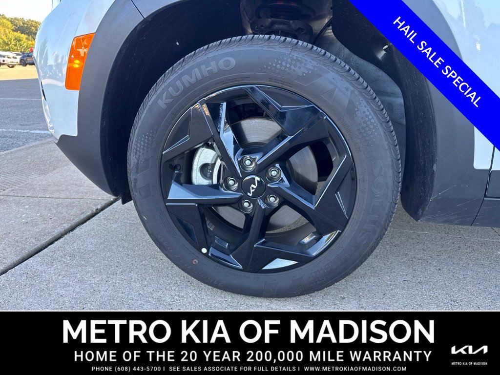 Used 2026 Kia Seltos EX w/ EX Sunroof Package AWD/4WD image 9