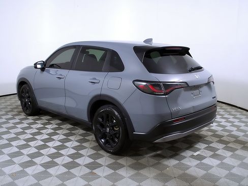Used 2024 Honda HR-V Sport image 9