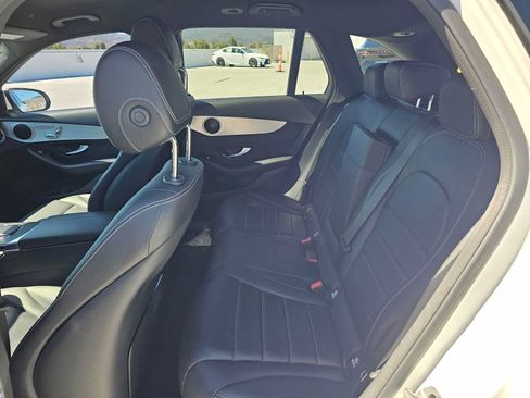 Certified 2022 Mercedes-Benz GLC 300 image 16