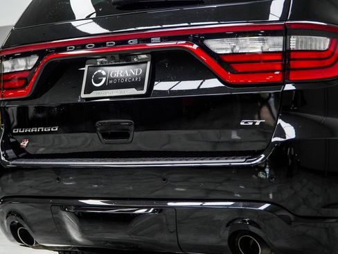 Used 2025 Dodge Durango GT AWD/4WD image 16