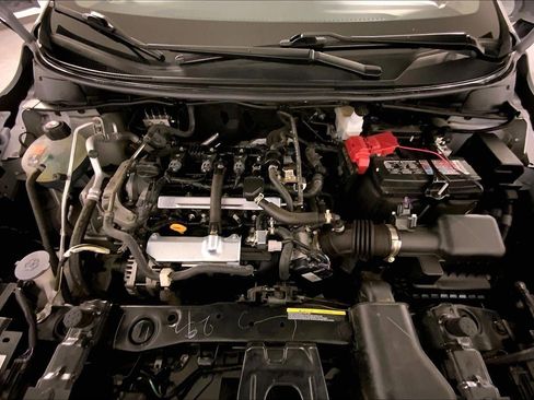 Used 2025 Nissan Versa SV FWD image 10