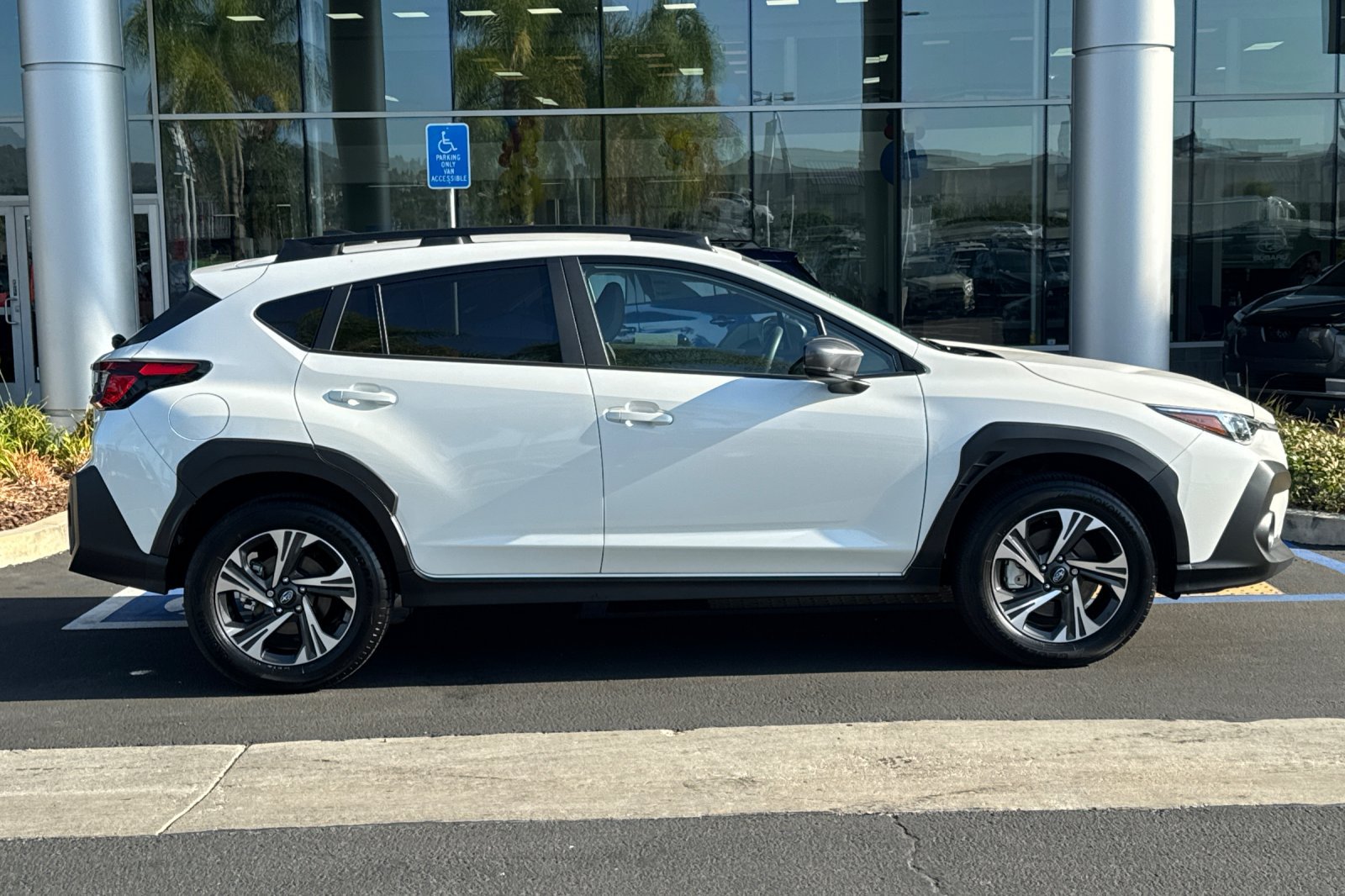 Certified 2026 Subaru Crosstrek 2.5i Premium AWD/4WD image 3