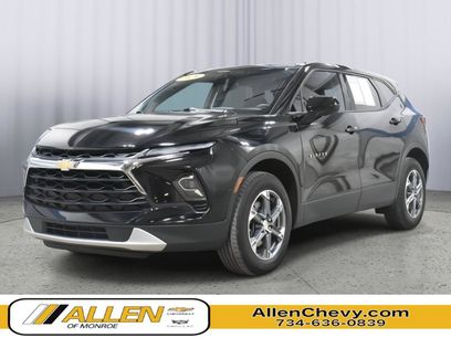 Used 2025 Chevrolet Blazer LT