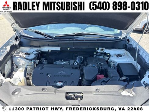 Used 2018 Mitsubishi Outlander Sport SEL AWD/4WD image 15