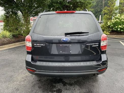 Used 2015 Subaru Forester 2.5i Premium w/ All-Weather Package AWD/4WD image 7
