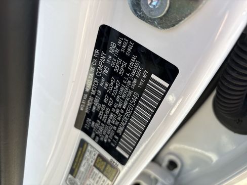 Used 2025 Hyundai Tucson SE image 23