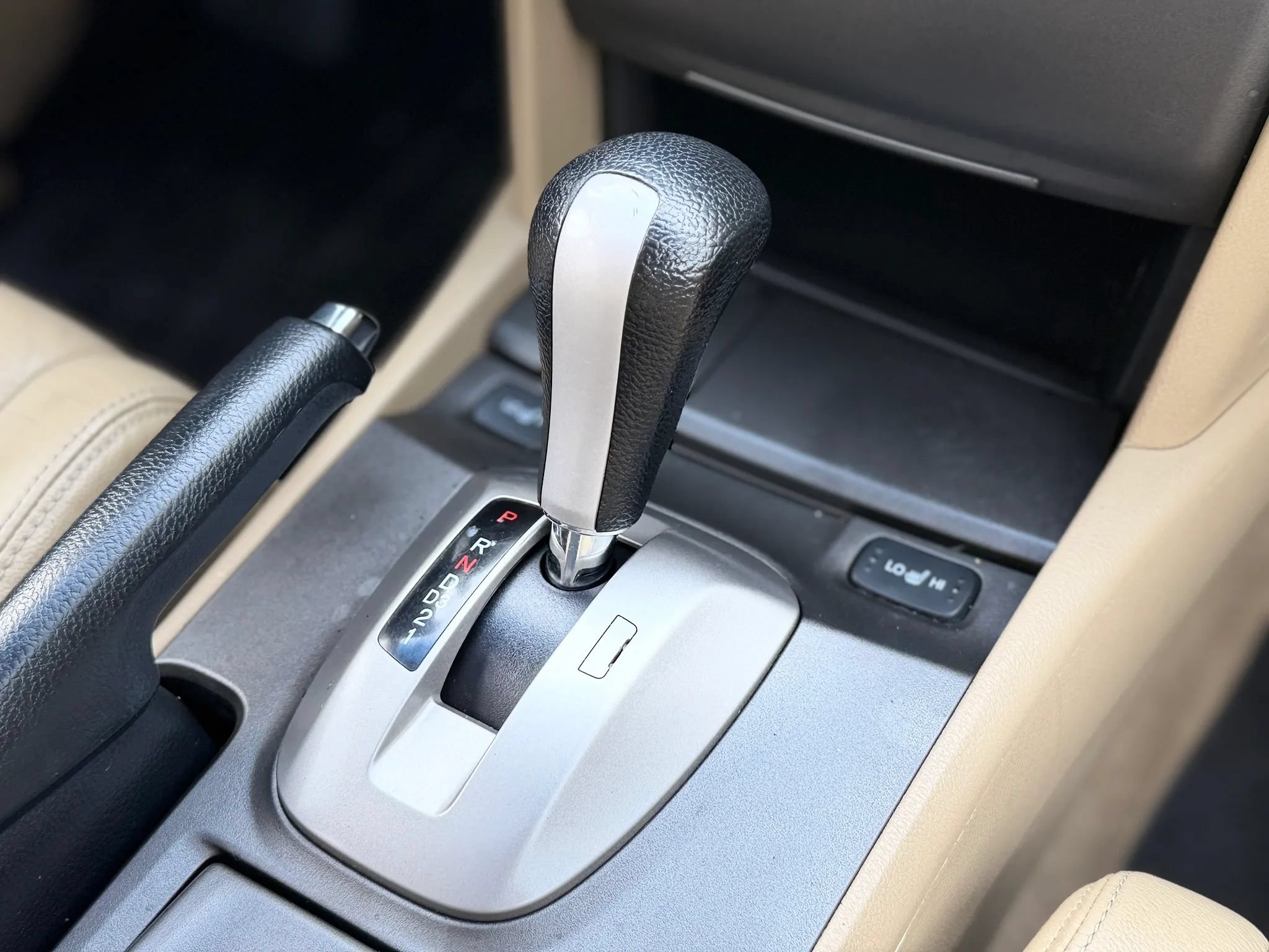 Used 2012 Honda Accord EX-L image 39
