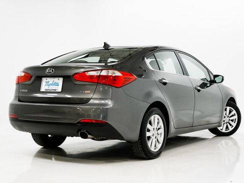 Used 2014 Kia Forte EX image 25