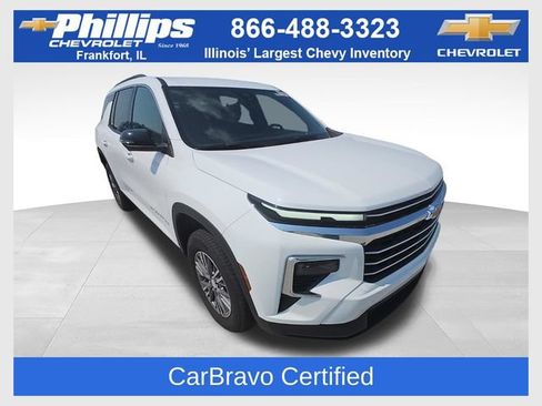 Used 2026 Chevrolet Traverse LT w/ Driver Confidence Package FWD image 1