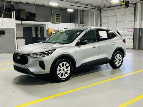 Used 2023 Ford Escape Active image 13