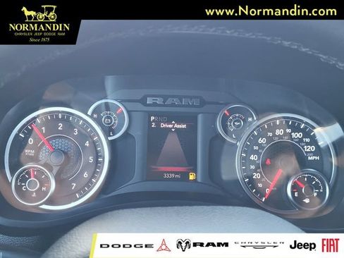 Used 2025 RAM 2500 Big Horn AWD/4WD image 8