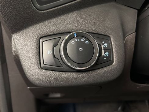 Used 2014 Ford C-MAX SEL w/ Equipment Group 302A image 25