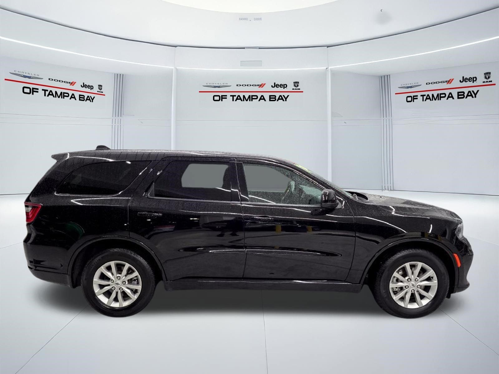 Used 2025 Dodge Durango GT RWD image 7