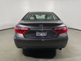 Used 2016 Toyota Camry SE image 4