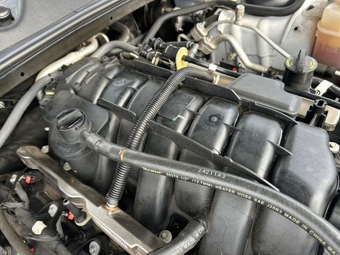 Used 2022 Dodge Challenger R/T w/ Plus Package RWD image 30