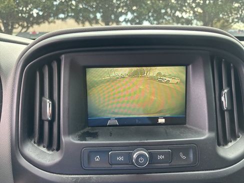 Used 2019 Chevrolet Colorado W/T w/ WT Convenience Package image 28