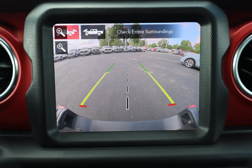 Used 2020 Jeep Gladiator Rubicon AWD/4WD image 9